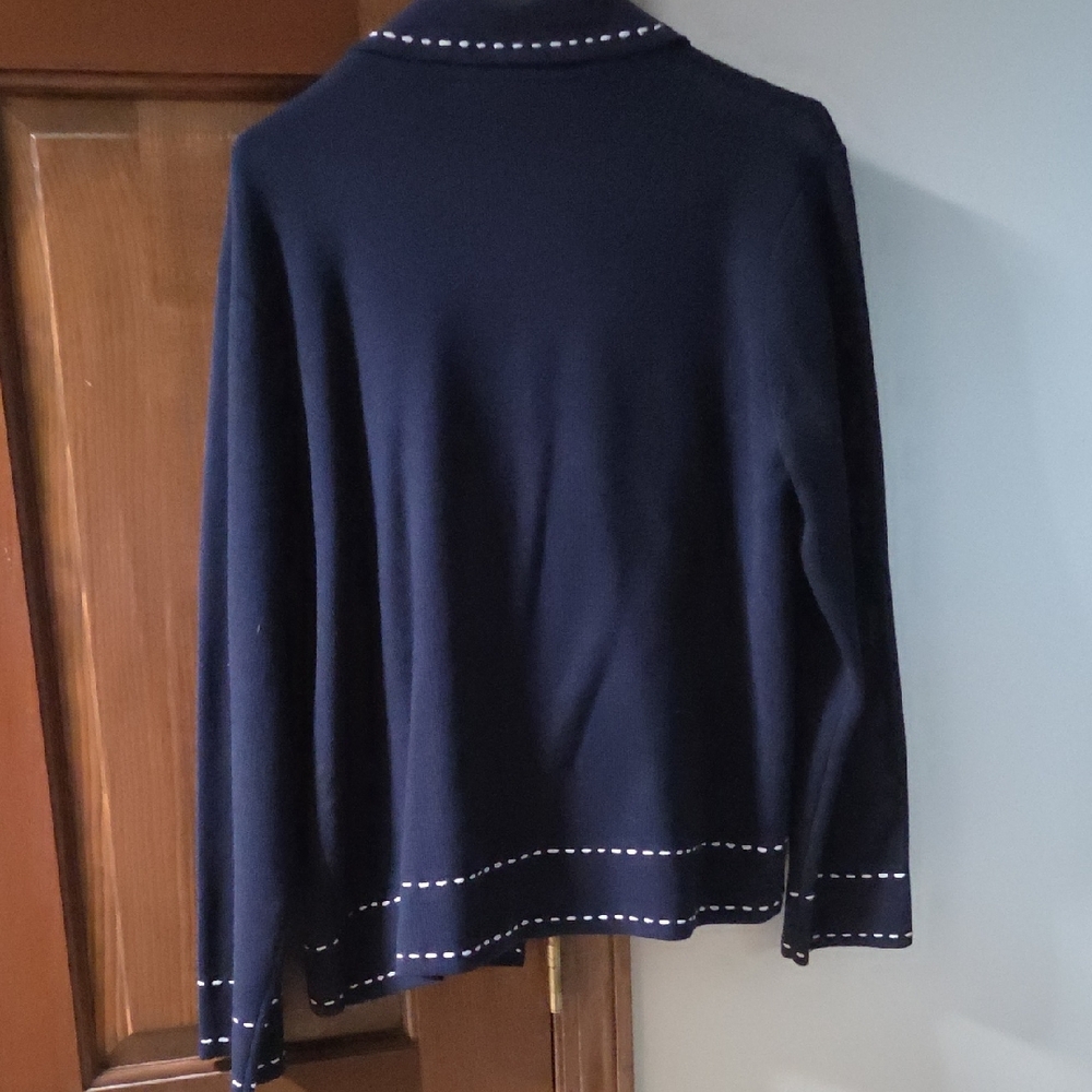 Norton Studio Navy Blazer with White Accents - Picture 3 of 3